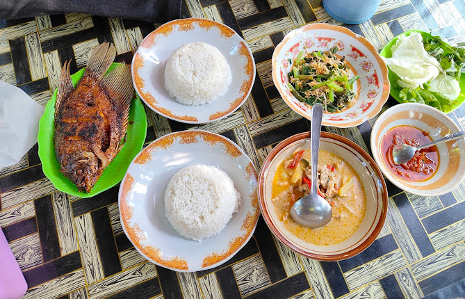 Salah satu menu yang menggugah selera. Foto : RM Kampoeng Sawah