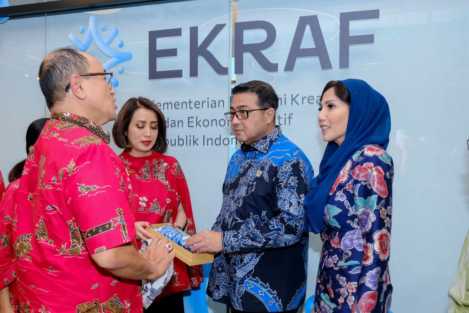 Kementerian Ekraf Bahas Penguatan Industri Batik Daerah bersama Yayasan Batik Jawa Barat. Foto: Biro Kumnikasi Kemenekraf