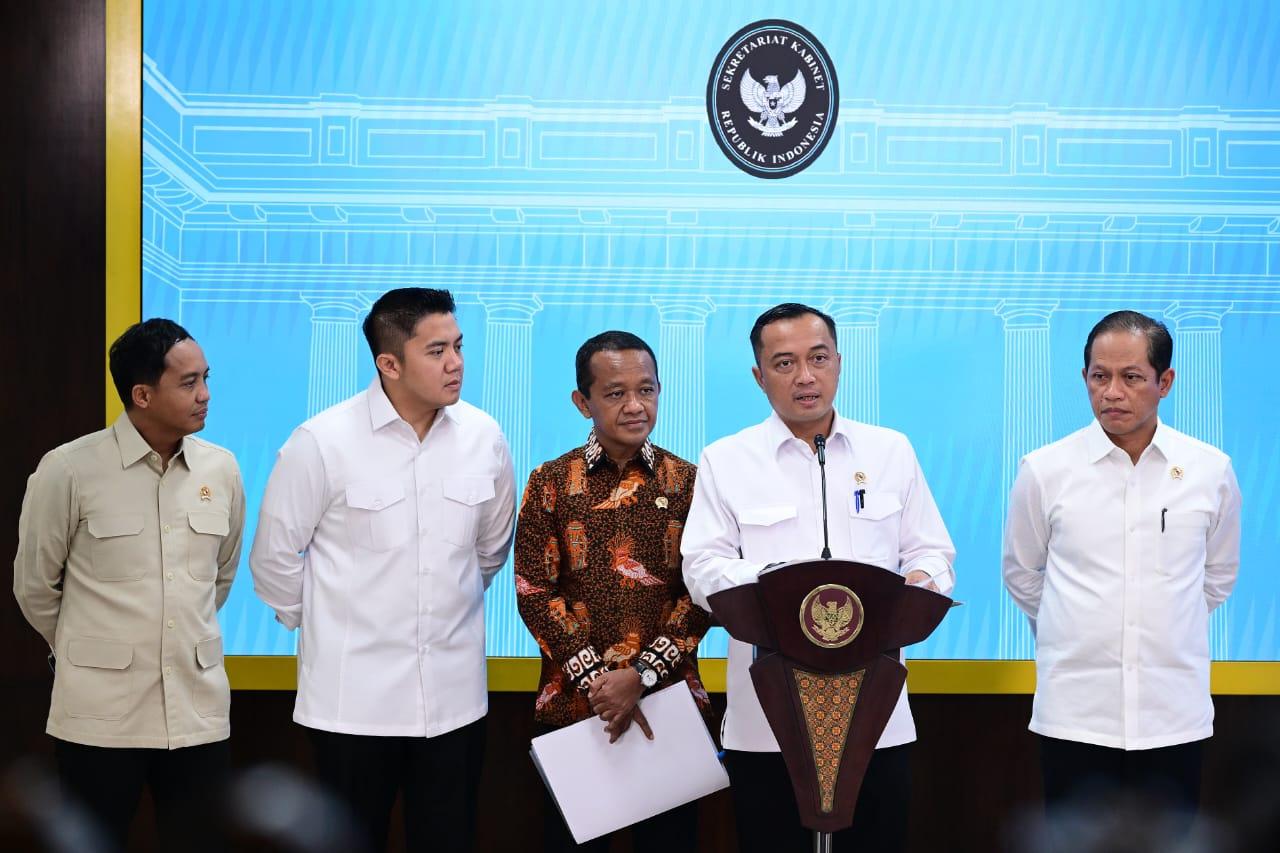 Pemerintah Resmi Cabut IUP Empat Perusahaan Tambang di Raja Ampat. Foto: BPMI Setpres