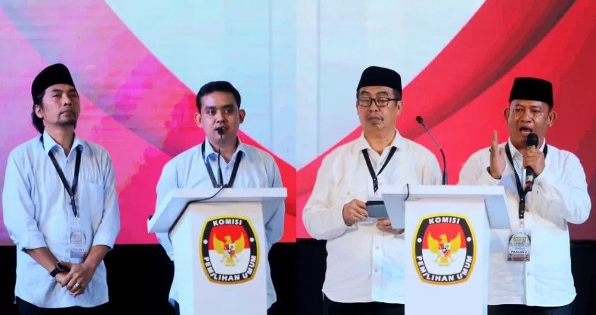 Dua pasangan calon bupati dan wakil bupati madiun, menyala vs harmonis. Foto : KPUD Kab Madiun 