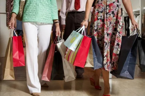 Momen pasca-Lebaran bisa jadi “second peak season” buat pelaku bisnis online. Foto : mix.co.id