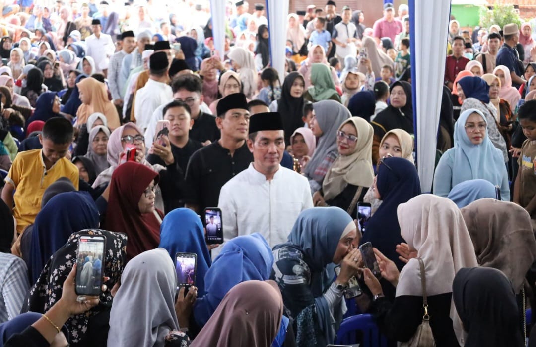Anggota DPR RI Fauzi Amro Gelar Buka Puasa Bersama Konstituen di Lubuklinggau. Foto: dok. sumeks.co