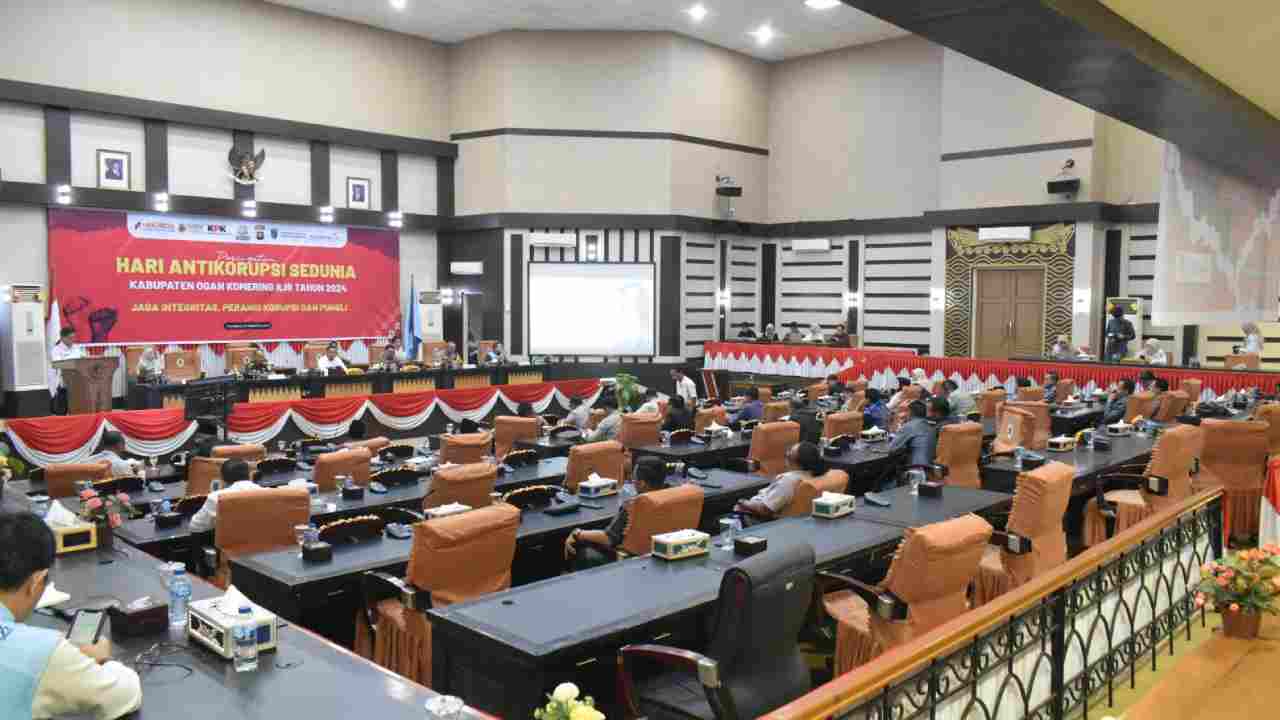 Peringatan Hari Antikorupsi Sedunia 2024, DPRD OKI Dibekali Pengetahuan Pencegahan Korupsi. Foto: dok. Diskominfo OKI