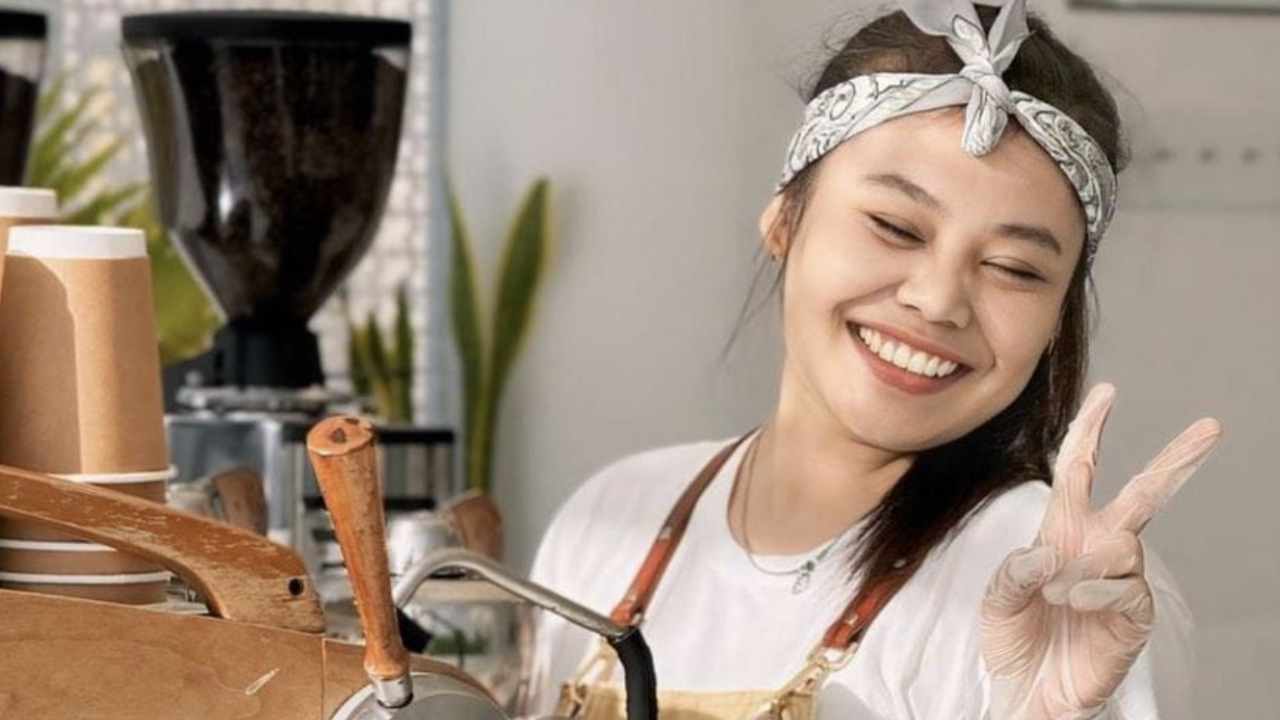 Dari LKP Duta Persada Hingga Kuwait,  Kisah Inspiratif Rena Udayana, Barista Perempuan Indonesia yang Taklukkan Industri Kopi Internasional. Foto: dok. Ditjen Vokasi Kemendikdasmen RI
