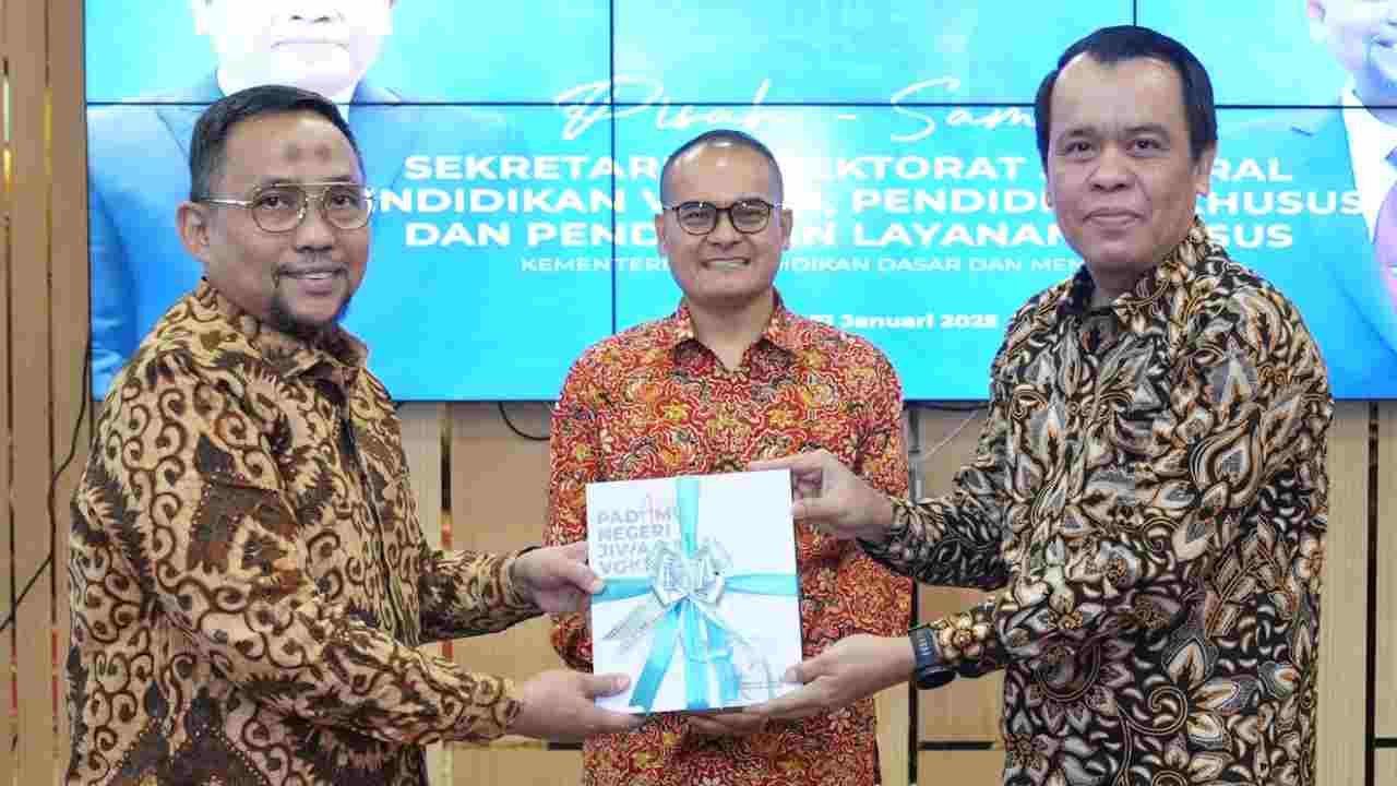 Pisah Sambut Penuh Haru di Ditjen Vokasi PKPLK,  Semangat Kolaborasi untuk Wujudkan Pendidikan Bermutu dan RAMAH. Foto: dok. Ditjen Vokasi Kemendikdasmen RI