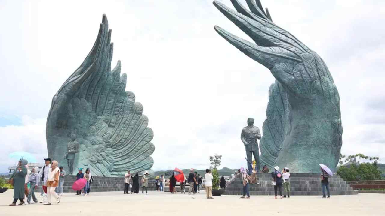 Eksistensi Kepemimpinan ASN terkait pemindahan IKN harus fokus pada konsep bela negara. Foto: dok. OIKN