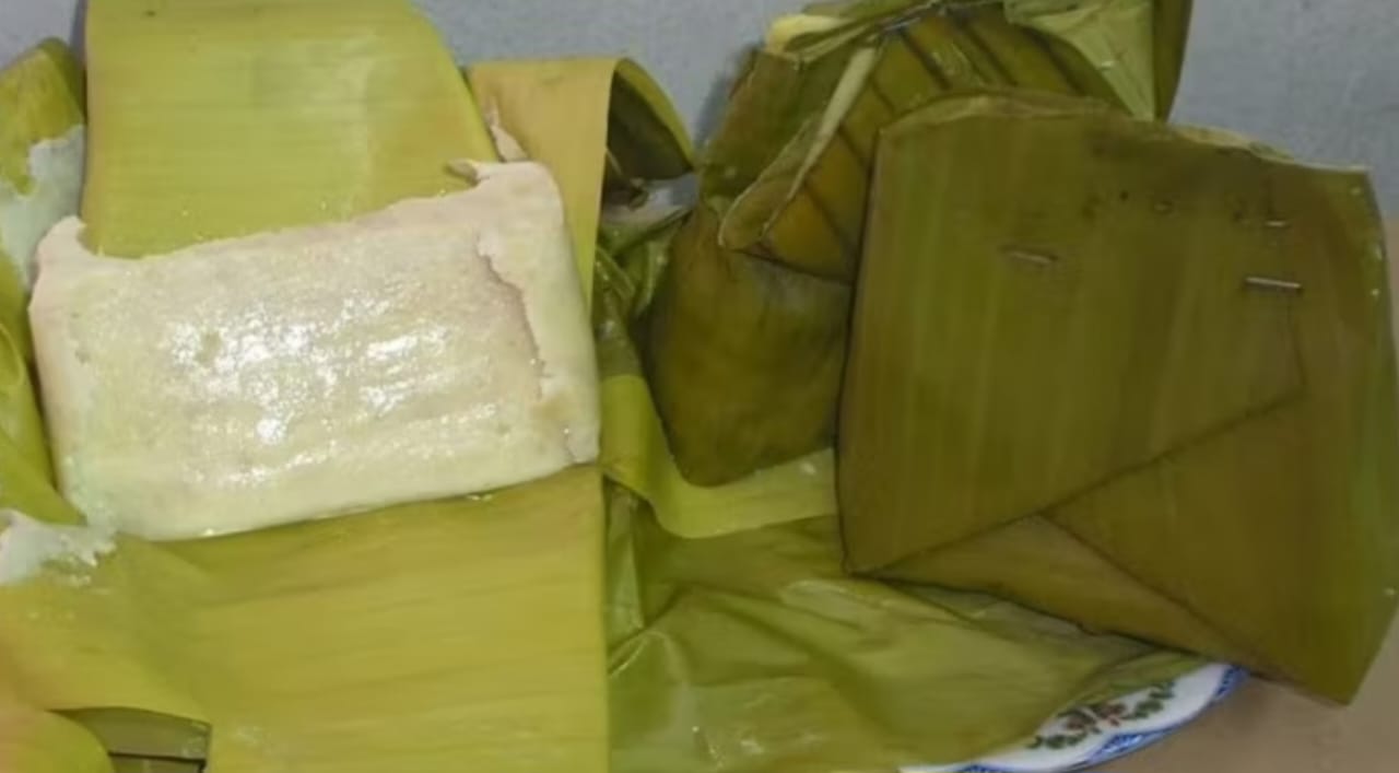 Kue Barongko tajil tradisonal Bugis Makassar (Fofo. Dok.)