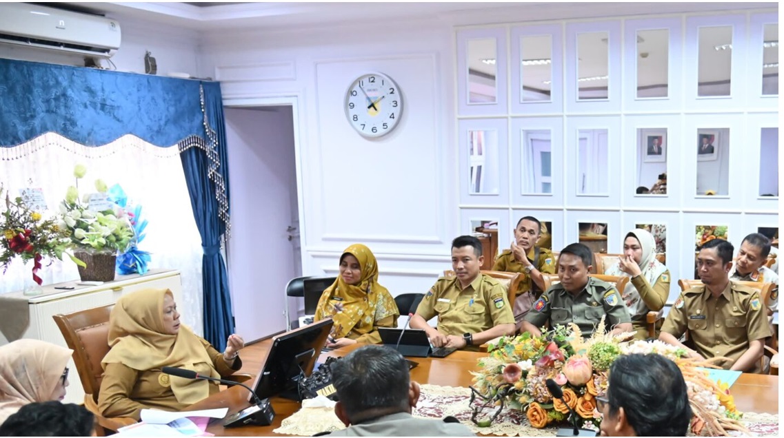 Rakor penanggulangan Gelandangan dan Pengemis (Gepeng) di ruang Kerja Wagub Sulteng, Foto : MA.id/Nanang