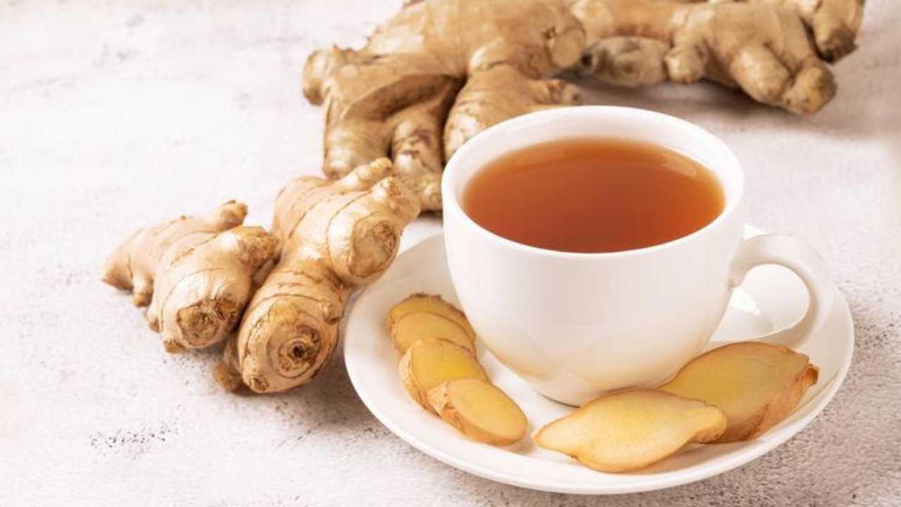 Penelitian Ungkap Manfaat Sinergis Jahe dan Kunyit dalam Meredakan Peradangan, Meningkatkan Kekebalan Tubuh, hingga Mencegah Penyakit Kronis. Foto: dok. Shutterstock/Jr images.
