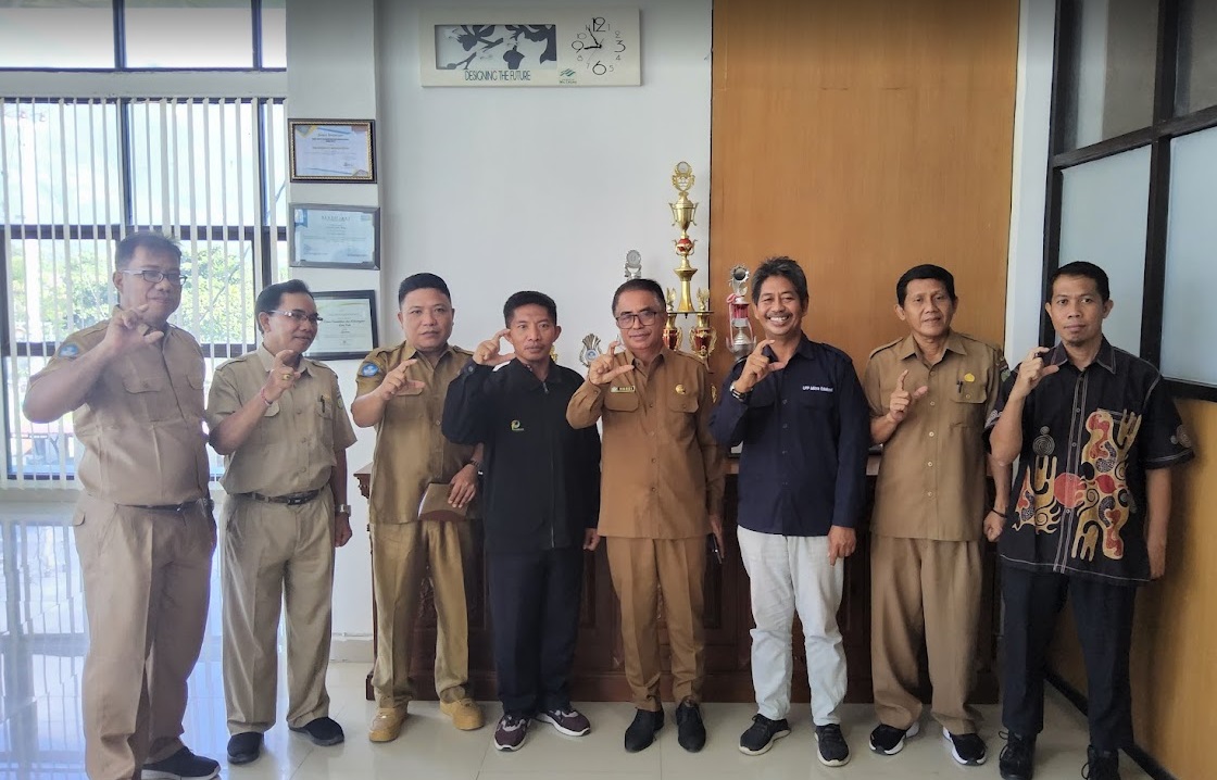 Pertemuan dengan Kepala DInas Pendidikan Kota Palu, membahas Pelaksanaan Pelatihan Koding dan KA, Foto : Pribadi