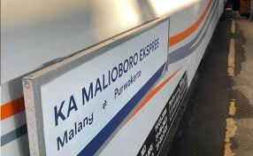 KA Malioboro Express Relasi Malang - Purwokerto. Foto : beritakebumen.co.id