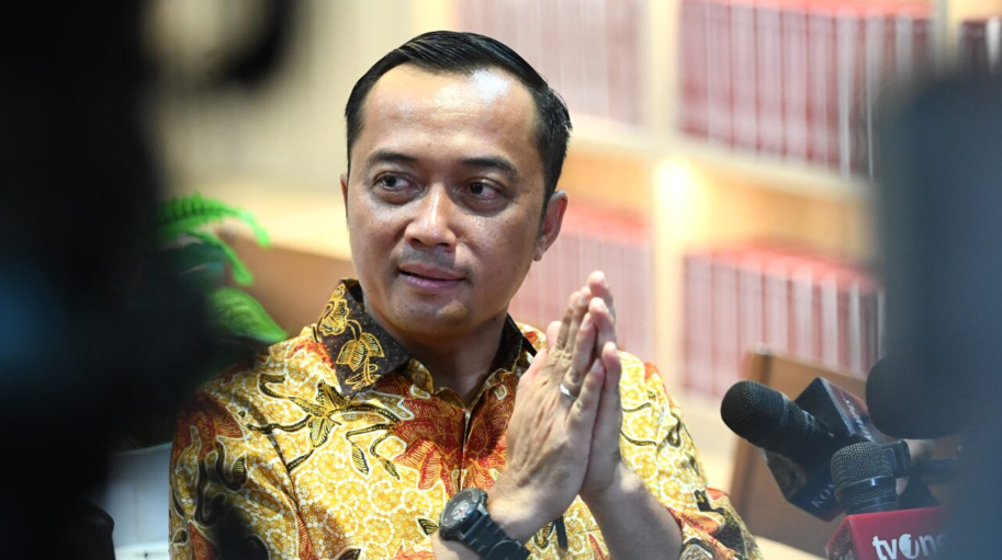 Menteri Sekretaris Negara Prasetyo Hadi memberikan keterangannya di Istana Kepresidenan Jakarta, pada Selasa, 5 Agustus 2025. Foto: BPMI Setpres/Kris