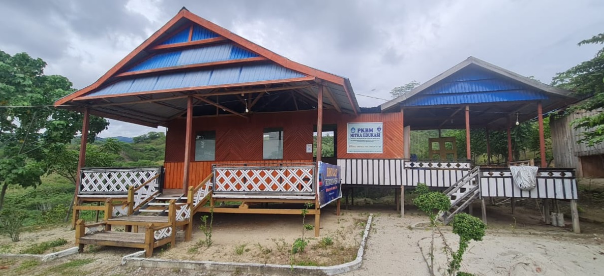 Gedung PKBM Mitra Edukasi di Jl Wisata Tugu Perdamaian , foto : Dok Pribadi