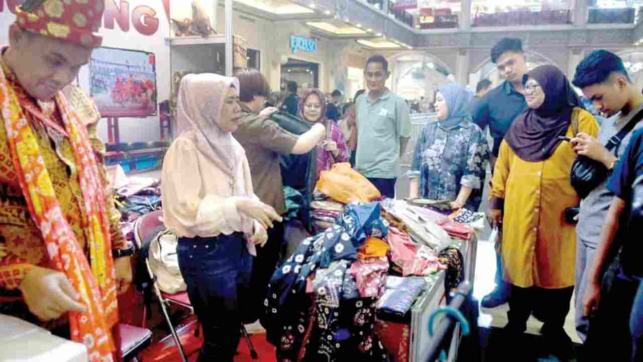 Pempek dan Songket Palembang Curi Perhatian di Jogja TCTI Expo 2024. Foto: dok. kholid/sumeks
