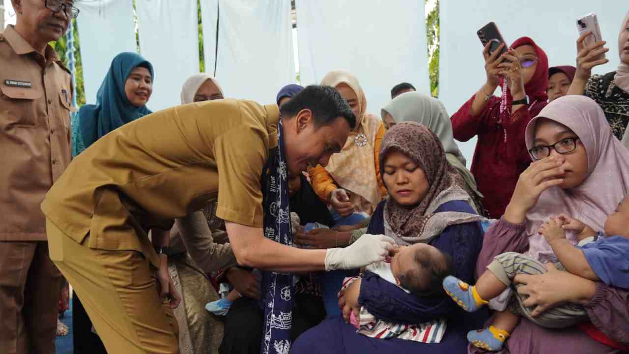 Memperingati Hari Kartini tahun 2025, Pemerintah Kabupaten Ogan Komering Ilir (OKI) menggelar pelayanan KB Metode Kontrasepsi Jangka Panjang (MKJP) secara serentak di seluruh fasilitas kesehatan di 18 kecamatan. Foto: Dok. Diskominfo OKI
