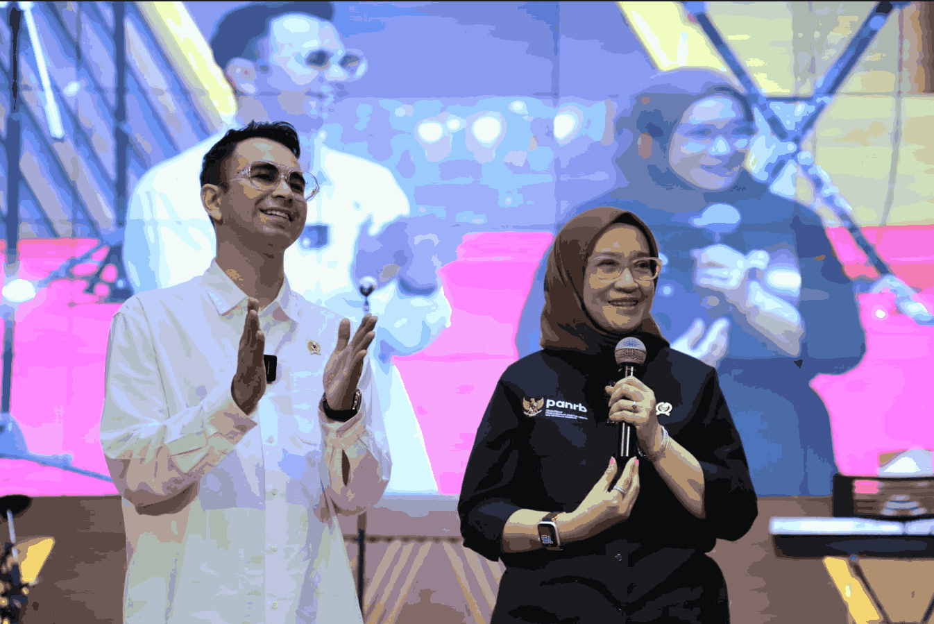 Menteri PANRB Rini Widyantini bersama Utsus Presiden Raffi Ahmad. Foto: menpan.go.id
