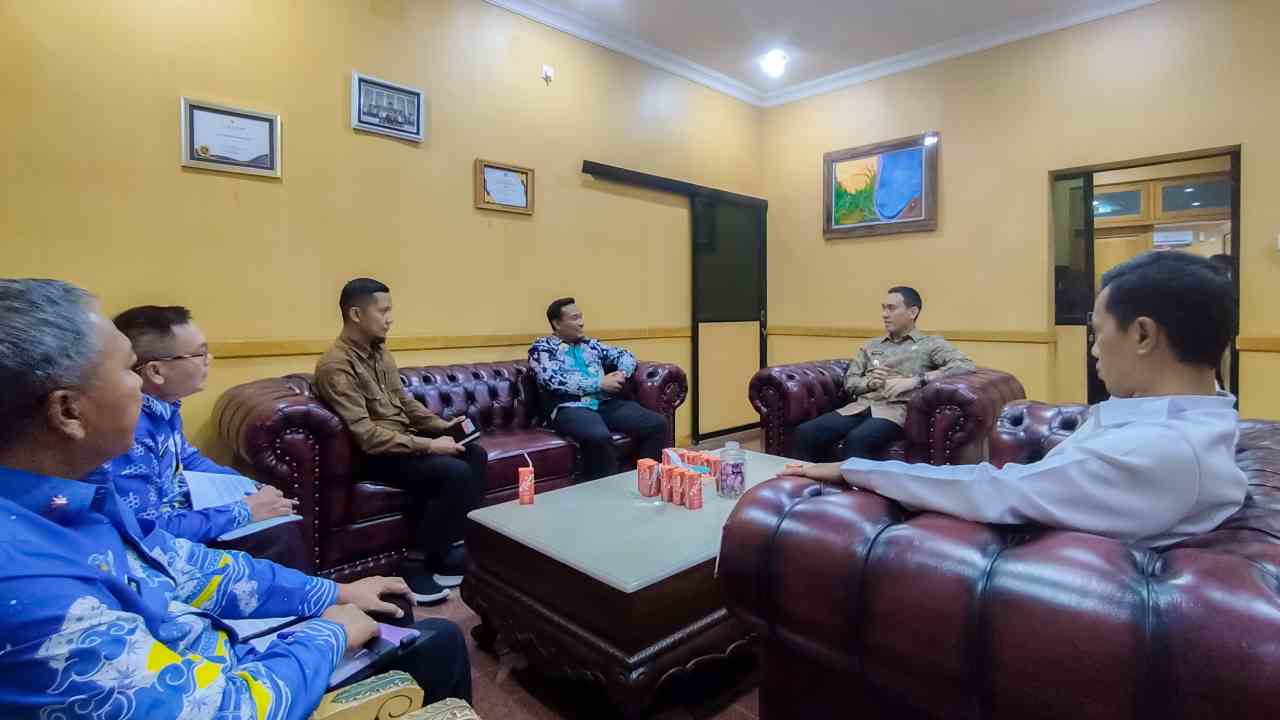 Sinergi Pasca Pilkada, Bawaslu OKI dan Bupati Terpilih Bersatu Perkuat Demokrasi Daerah. Foto: dok. Bawaslu OKI