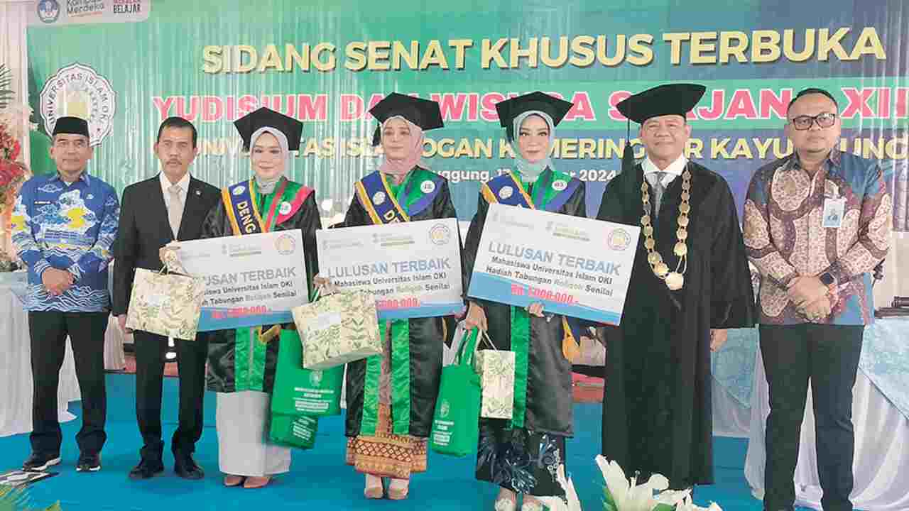 Uniski Lepas 102 Sarjana Baru, Siap Bersaing di Dunia Kerja. Foto: Dok. UNISKI