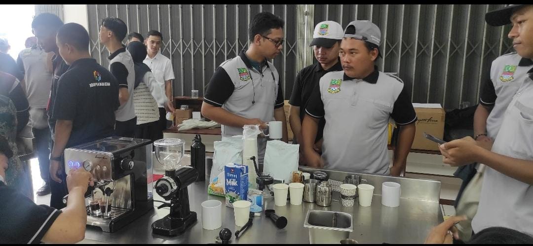 Peserta Pelatihan Barista di BLK Bekasi. Foto: Dok Pribadi