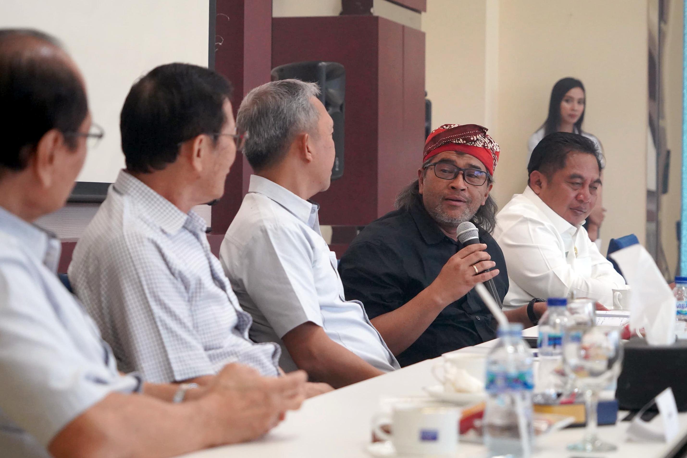 Jelang Panen Raya, Bupati Temanggung Dorong Penyerapan Tembakau Petani Lokal. Foto: infopublik.id