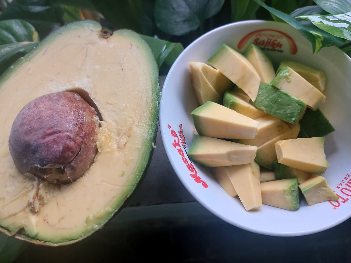 5 Tips Memilih dan Mengolah Alpukat Agar Nutrisi Tetap Maksimal