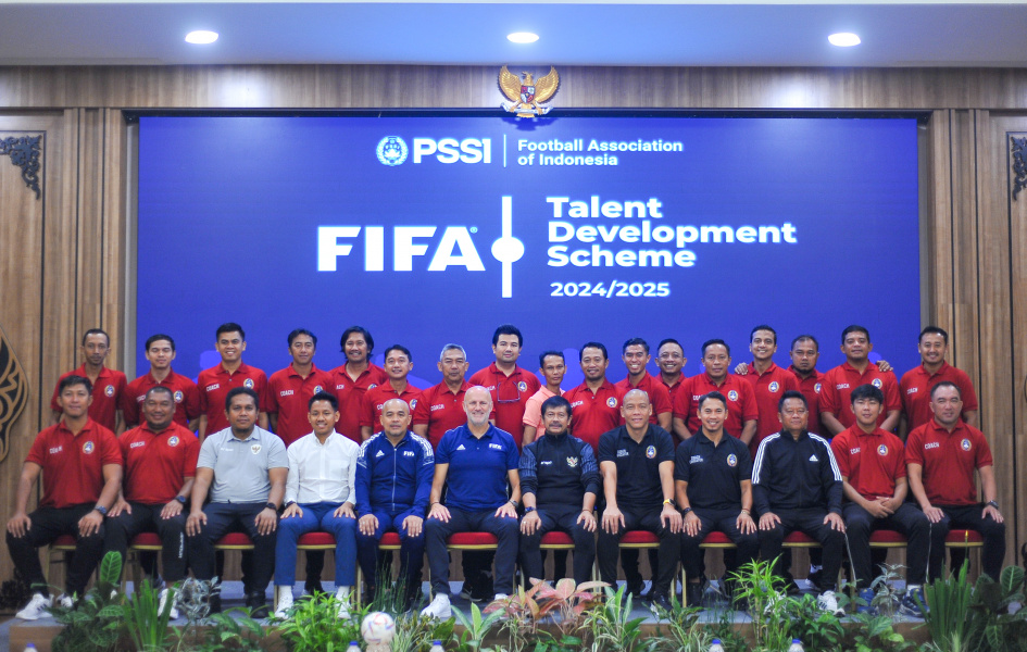PSSI bekerja sama dengan FIFA menyelenggarakan program FIFA Talent Development Scheme. Foto: pssi.org