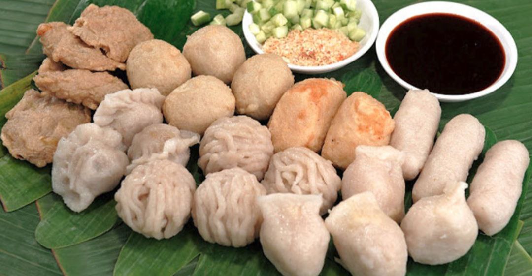 Foto Berbagai Macam Pempek Palembang; dokumen grid.id