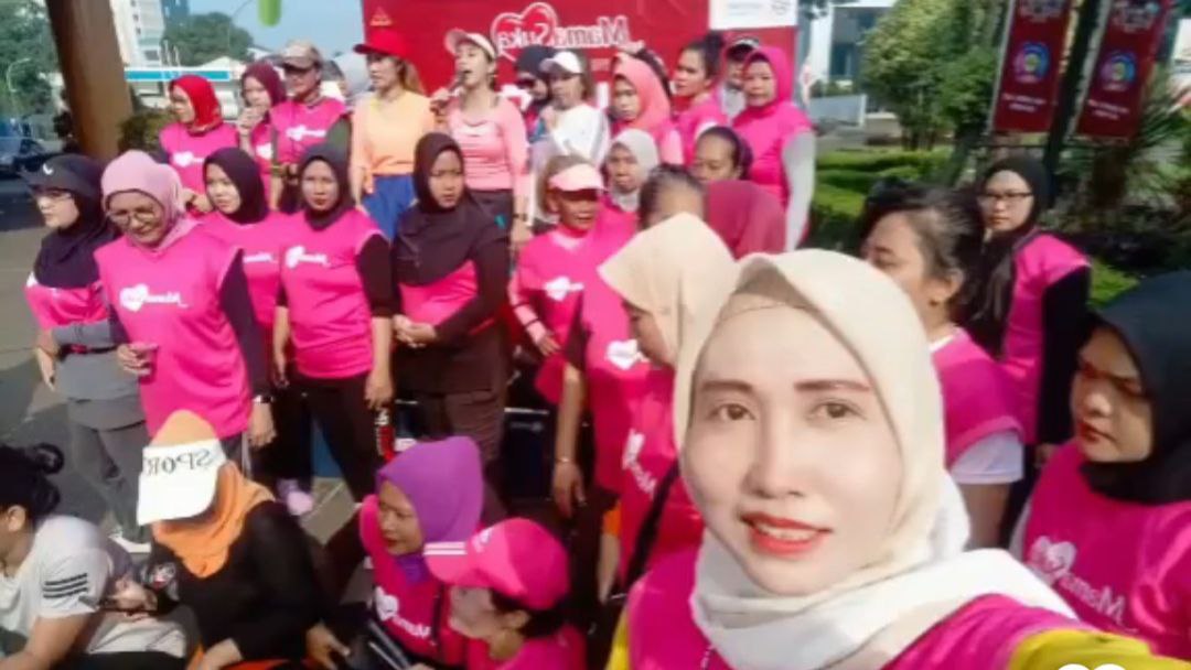 Olahraga Pagi di Lotte Mall Bintaro Sumber : Dokumen pribadi