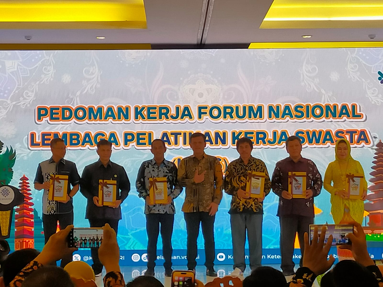Kementerian Ketenagakerjaan mengadakan Rapat Koordinasi (Rakor) Lembaga Pelatihan Kerja Swasta (LPKS) di Bali, Selasa (15/10/2024). Foto: Dok.Pribadi