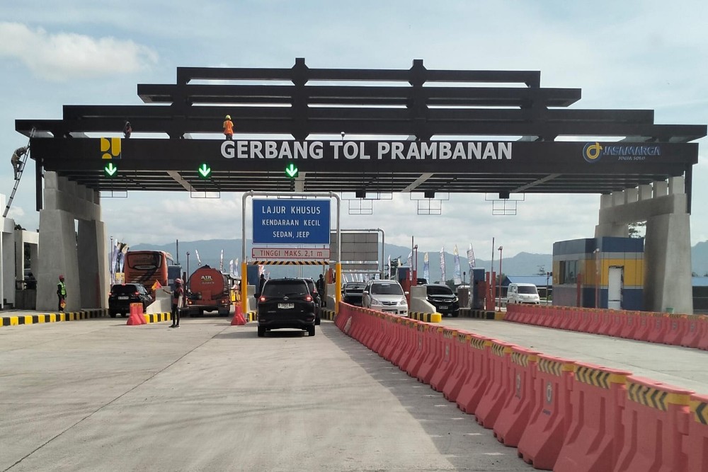 Toll Solo - Yogyakarta mempercepat waktu tempuh yang selama ini sering macet di beberapa titik. Foto : harianjogja