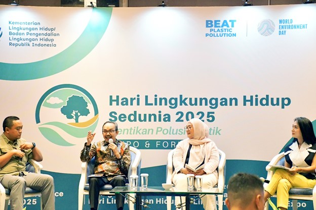 Sayid Muhadar menegaskan bahwa pengelolaan sampah plastik menjadi isu prioritas nasional. Foto: kemenlh