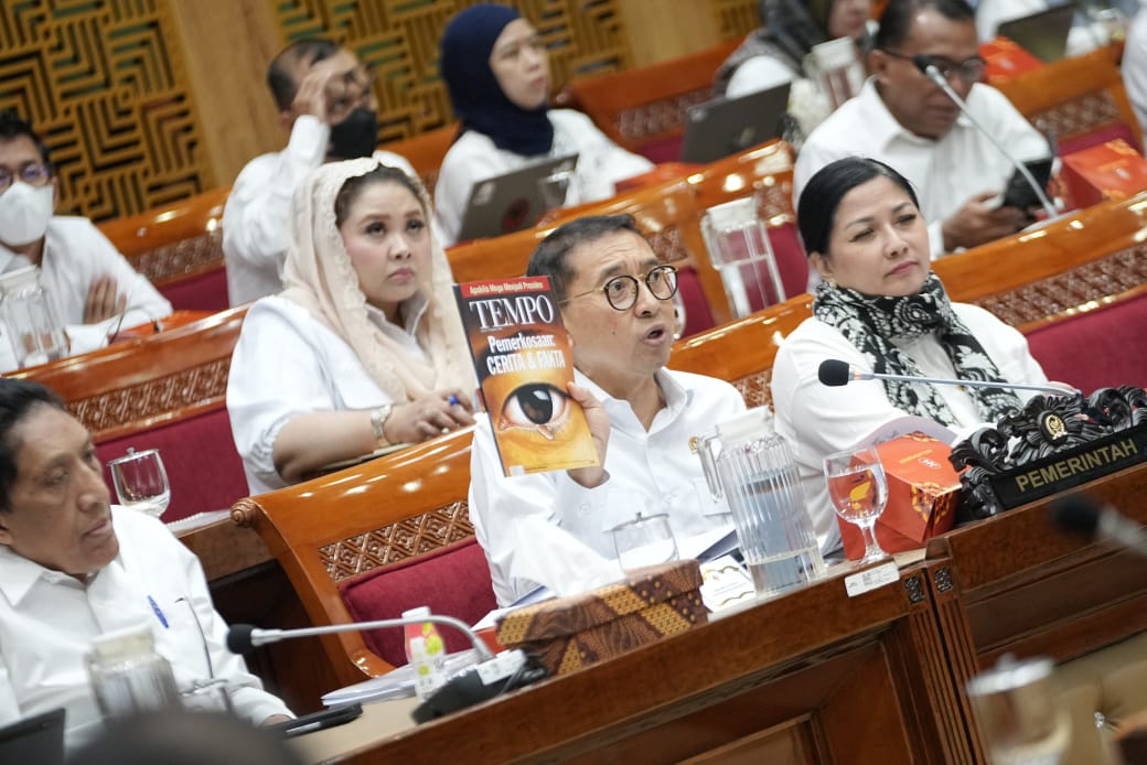 Menteri Kebudayaan Republik Indonesia, Fadli Zon, menegaskan komitmennya untuk memastikan penulisan sejarah nasional Indonesia dilakukan secara terbuka, ilmiah, dan inklusif. Foto: Doc Kembud