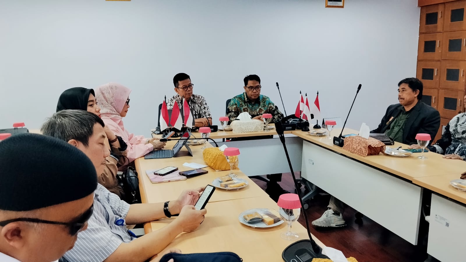 Rapat Koordinasi Panitia Gebyar Kursus 2026 bersama Direktorat Kursus dan Pelatihan Kemendikdasmen di Gedung B Kemendikdasmen, Jakarta, Kamis (13/8/2026). (Foto: Istimewa/DPP Forum PLKP)